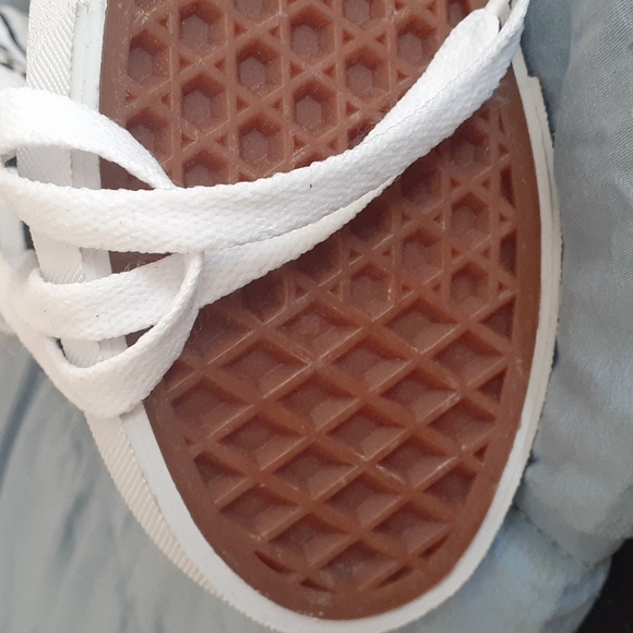 #44❤️ BNWOT Vans Old Skool Kids Checkered Vans - Picture 9 of 11